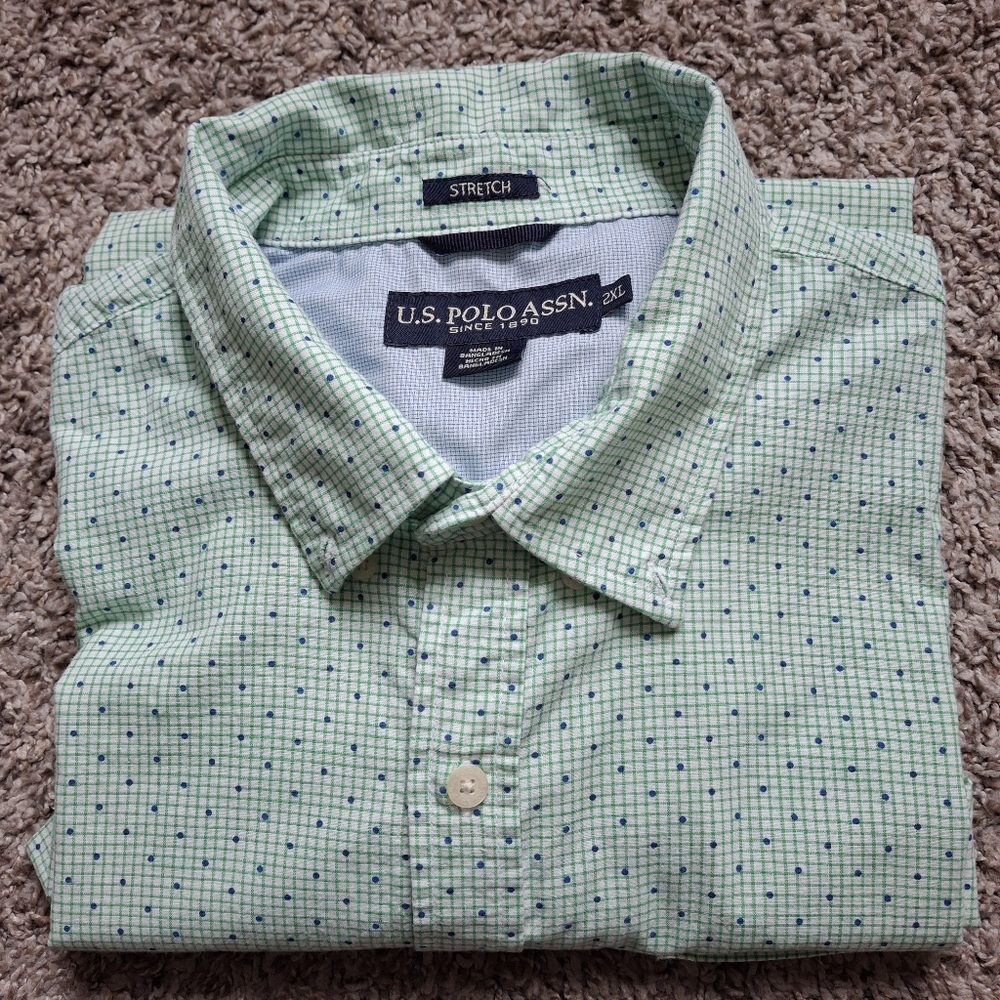 U.S. Polo Assn. Light Green Button-Down Shirt with Navy Dot Pattern 2XL